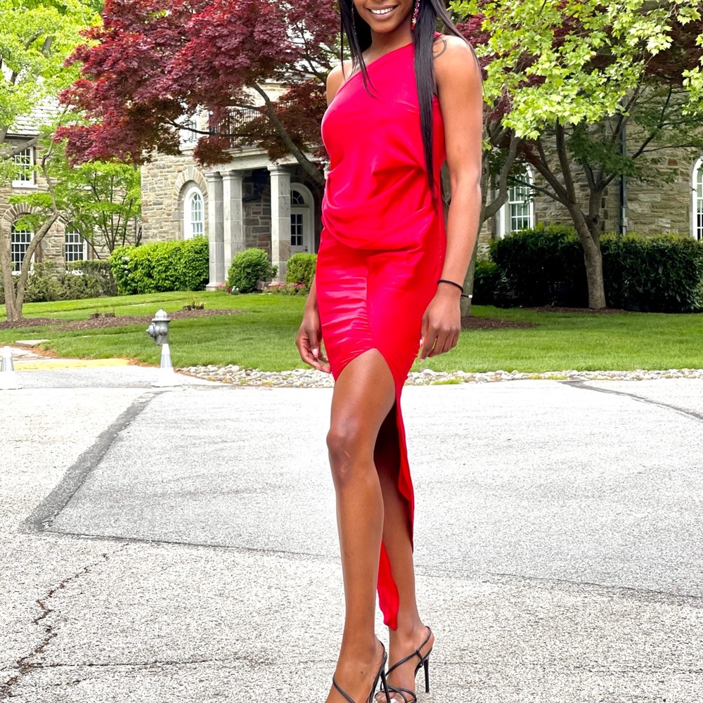 One shoulder Satin Red dress